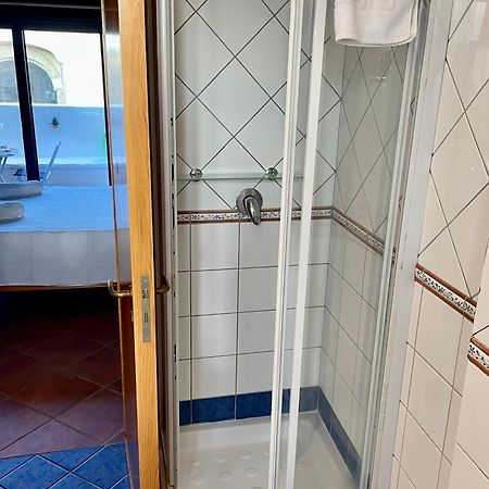 Wineexperience- Wine&Jacuzzi Suite Lecce Esterno foto