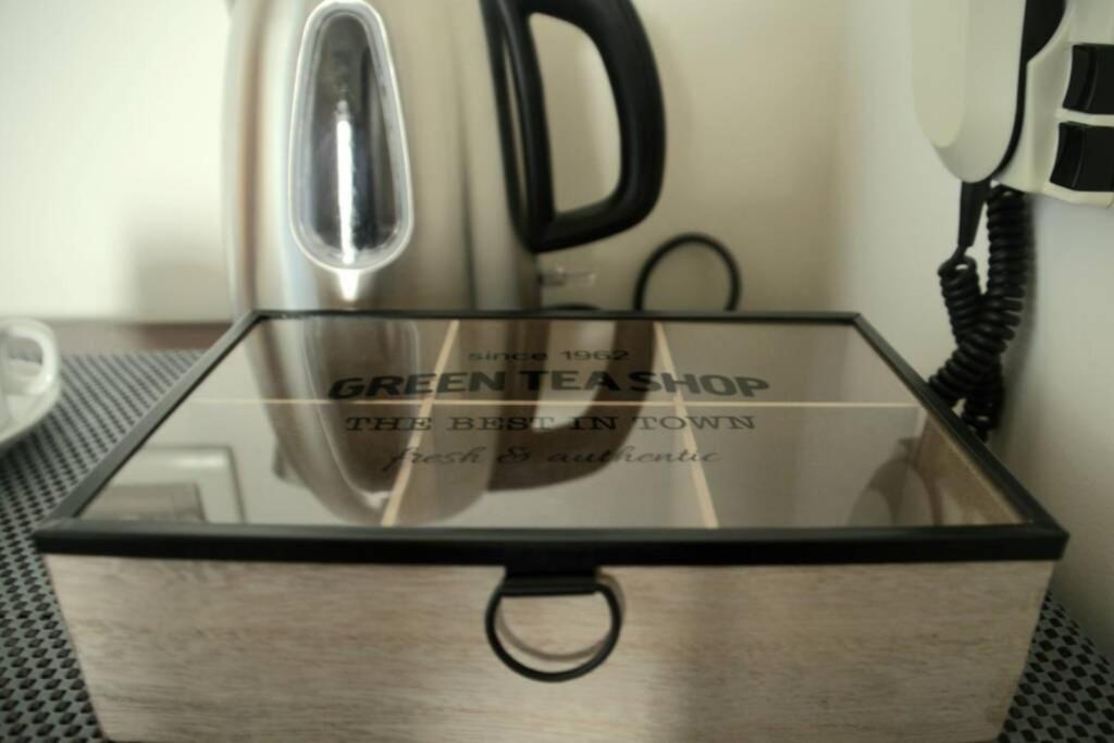 Wineexperience- Wine&Jacuzzi Suite Lecce Esterno foto