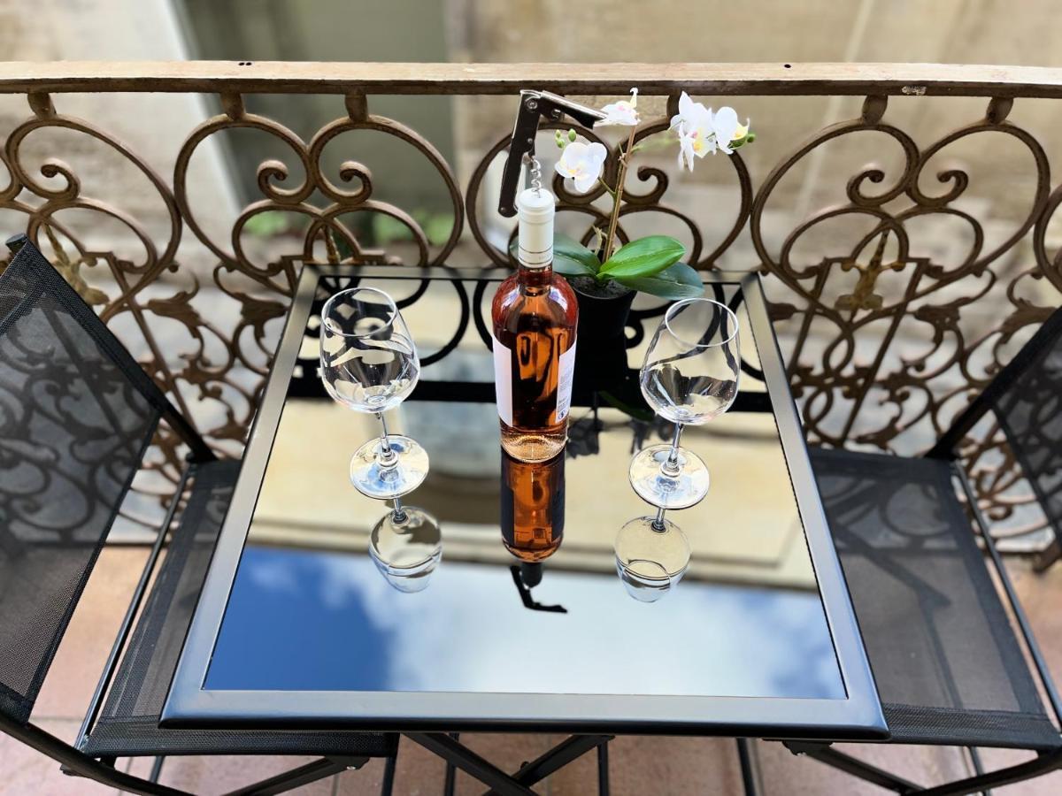 Wineexperience- Wine&Jacuzzi Suite Lecce Esterno foto